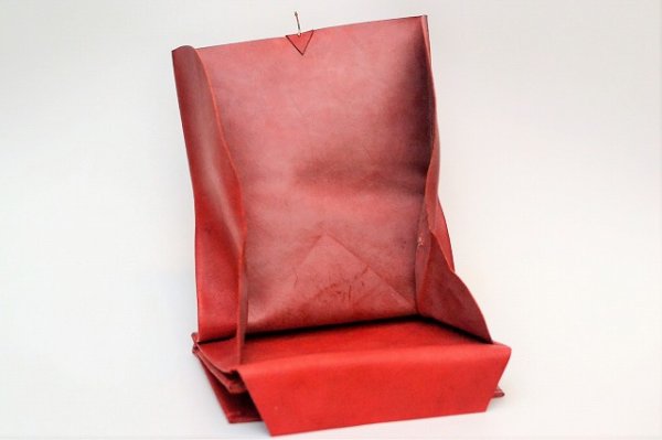 画像6: m.a+　" EXTRA LARGE WALLET WITH HOOK "　col.PIG LEATHER HIGH RISK RED