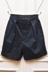 A.PRESSE　" Two Tuck Chino Shorts "　col.Navy