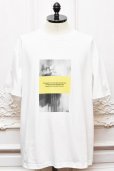 画像1: POET MEETS DUBWISE　" Yellow on painting T-Shirt "　col.White (1)