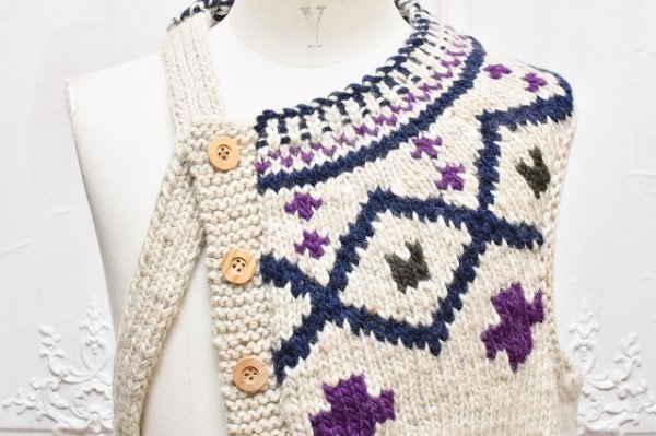 画像2: KHOKI　" Hand - Knitted Nordic sweater  "　col.Beige