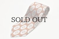 HUSBANDS　" Tie in Italian Silk Jacquard with Geometric Pattern "　col.Apricot and Silver