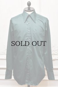 HUSBANDS　" Shirt With Exaggerated Collar and Cuffs - Classic Fit "　col.Emerald