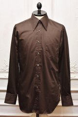 HUSBANDS　" Shirt With Exaggerated Collar and Cuffs - Classic Fit "　col.Chocolate