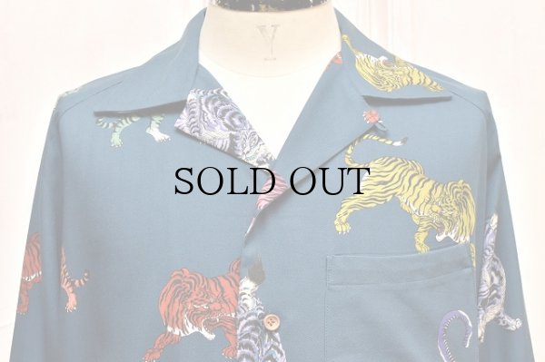 画像2: m's braque　" Long Sleeve Aloha Shirt "　col.Mult Color Tigers