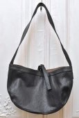 画像1: Taiga Takahashi　" NEWSBOY BAG small - HORSE LEATHER "　col.Black (1)
