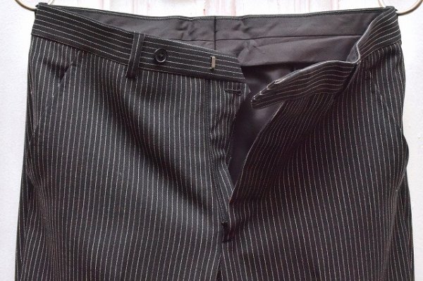 画像9: HUSBANDS　" Double Breasted Suit - Classic Fit in English High Twist Wool "　col.Black with Pinstripe