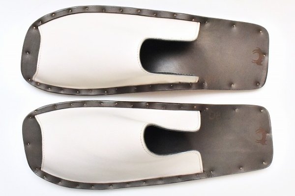 画像4: JUTTA NEUMANN　" KAHTAN for Cristaseya - Leather Sandals "　col.White