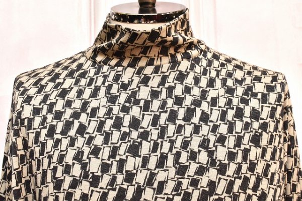 画像2: m's braque　" High necked Long Sleeve Pullover - Geometric Pattern "　col.Black / White