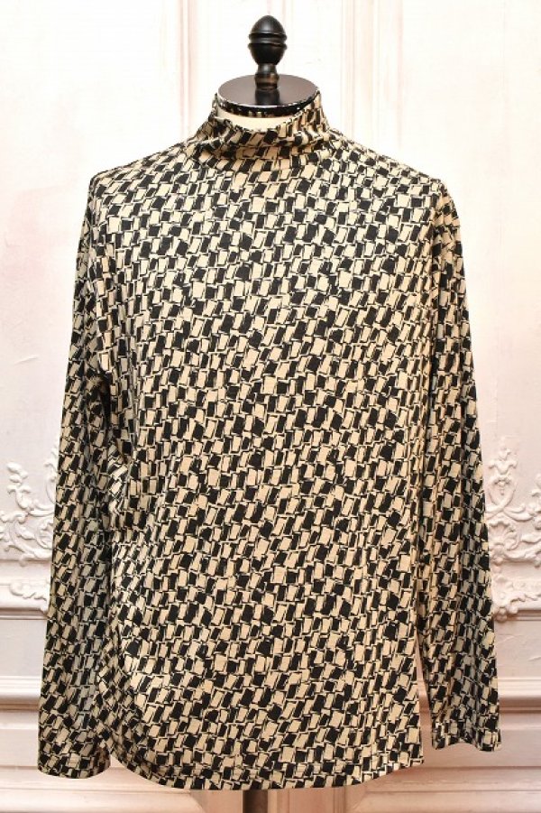 画像1: m's braque　" High necked Long Sleeve Pullover - Geometric Pattern "　col.Black / White