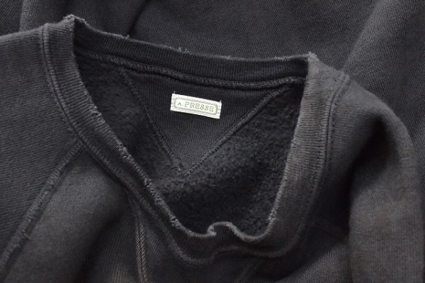 画像5: A.PRESSE　" Vintage Double V Sweatshirt "　col.Black
