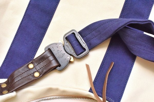 画像5: KHOKI " 3D cutting messenger bag " col.Blue