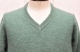 画像2: MAATEE＆SONS　" CASHMERE 圧縮 V SWATER "　col.Forest Green (2)