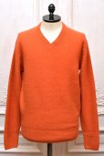 画像1: MAATEE＆SONS　" CASHMERE 圧縮 V SWATER "　col.Orange (1)
