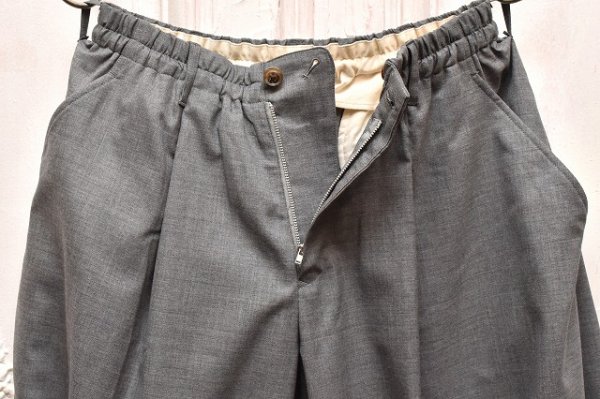 画像2: KHOKI　" Pleated Balloon Dress Shorts "　col.Grey