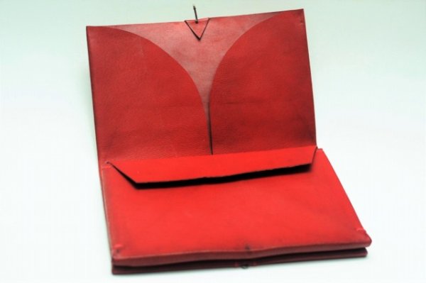 画像5: m.a+　" EXTRA LARGE WALLET WITH HOOK "　col.PIG LEATHER HIGH RISK RED